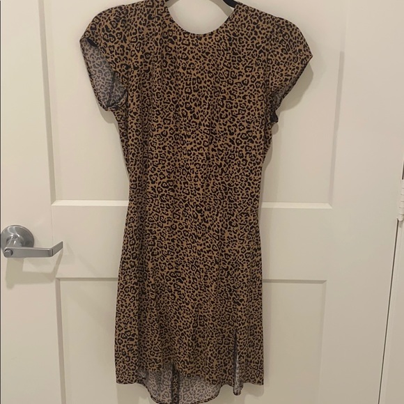 Reformation Lena Dress in Bengal - Picture 4 of 6